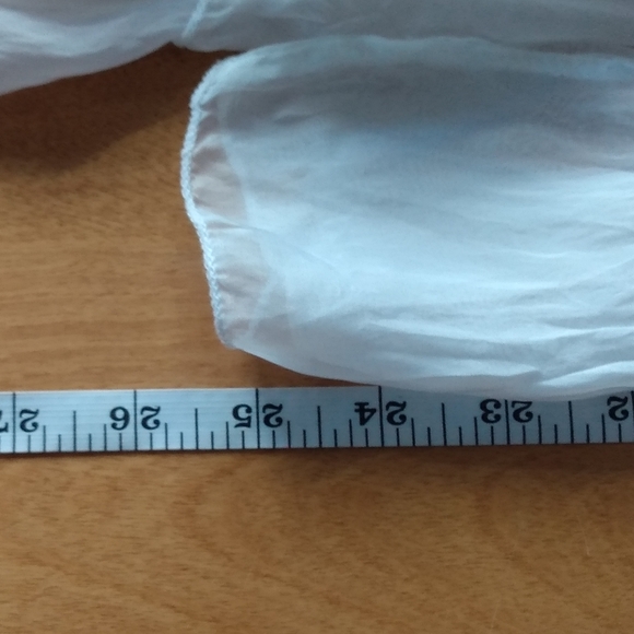 FEMME FATALE White sheer blouse Size M - Picture 7 of 9